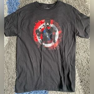 Marvel Captain America Civil War T-Shirt Size Medium